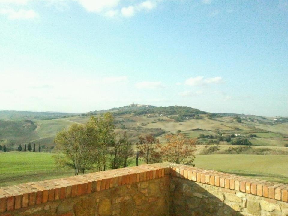 Agriturismo Barbi Monticchiello Exteriör bild