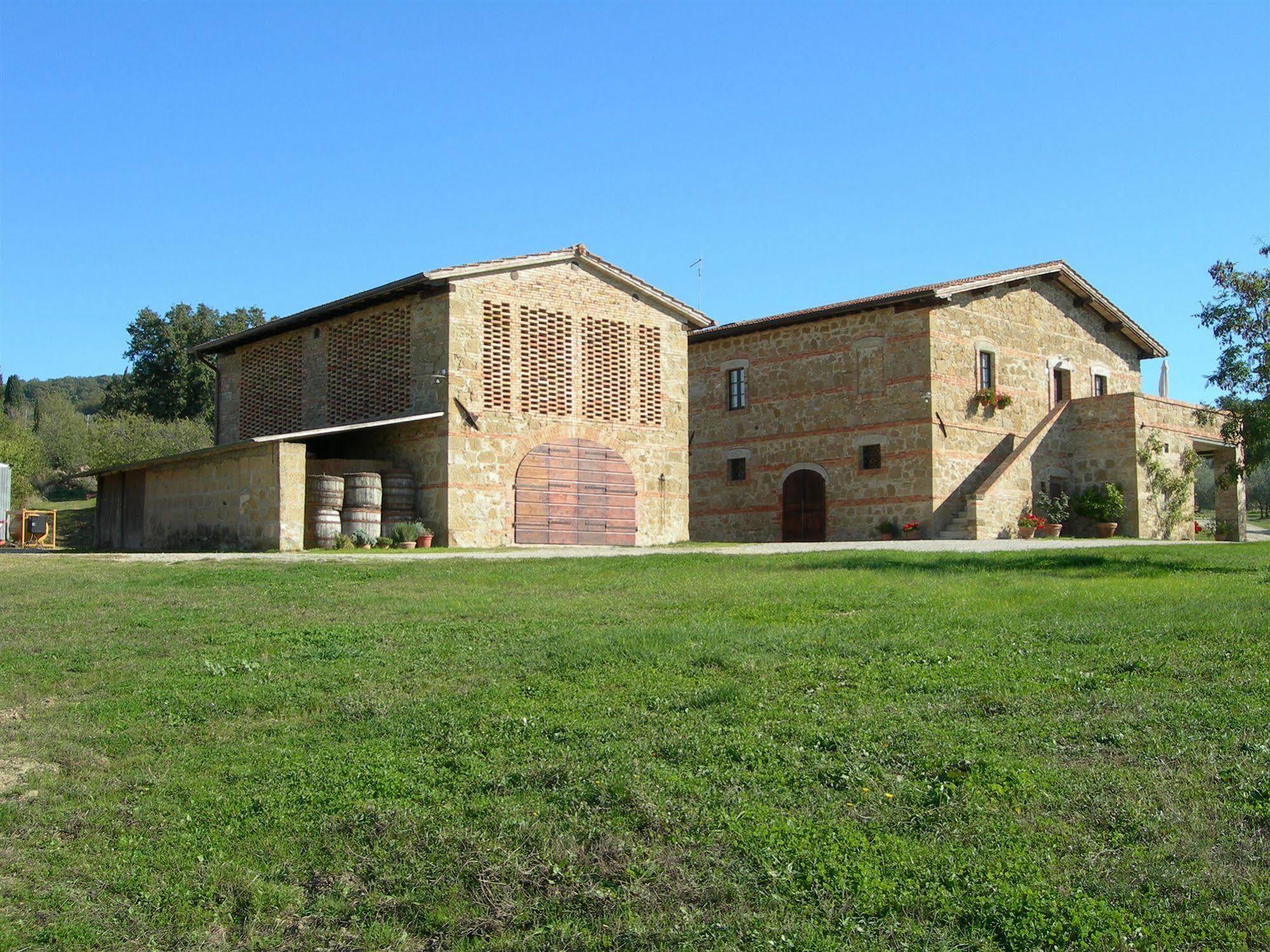 Agriturismo Barbi Monticchiello Exteriör bild